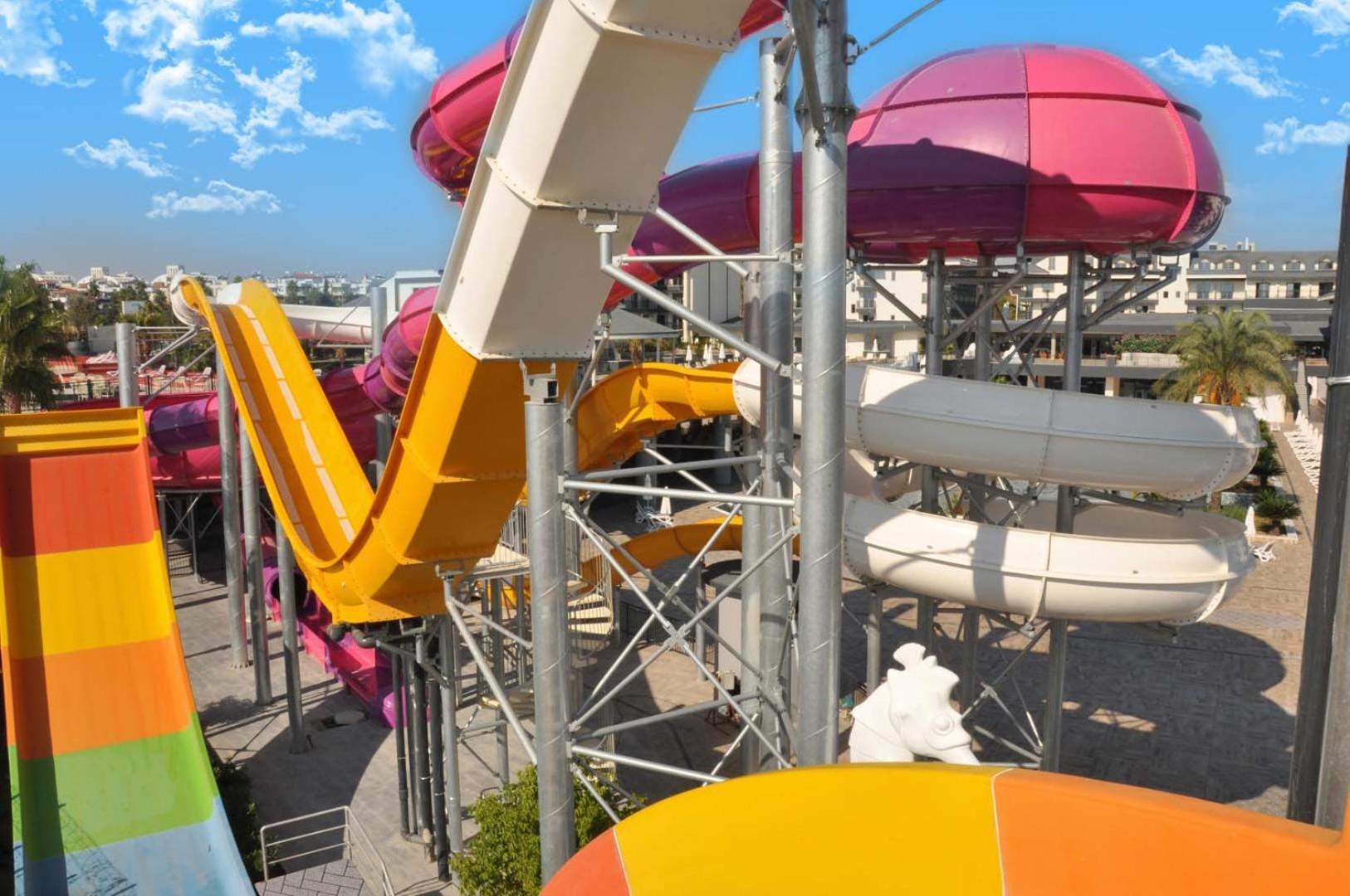 Dream World Palace Colakli Luaran gambar