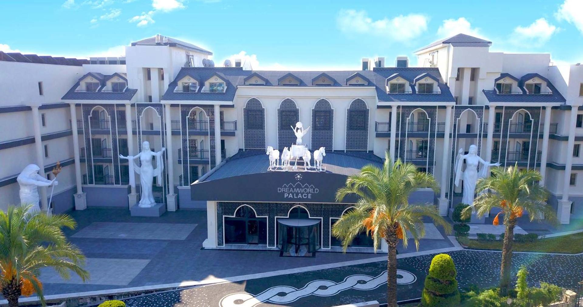 Dream World Palace Colakli Luaran gambar